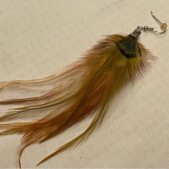 Feather Earrings in Earthy Tones - Picture 4 of 6